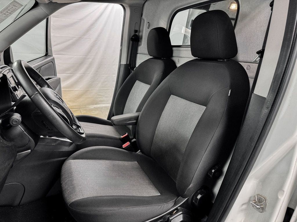 Used 2019 RAM ProMaster City Tradesman SLT FWD image 7
