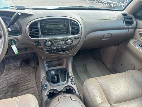 Used 2003 Toyota Sequoia Limited AWD/4WD image 10
