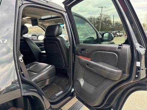 Used 2012 Chevrolet Tahoe LTZ image 48