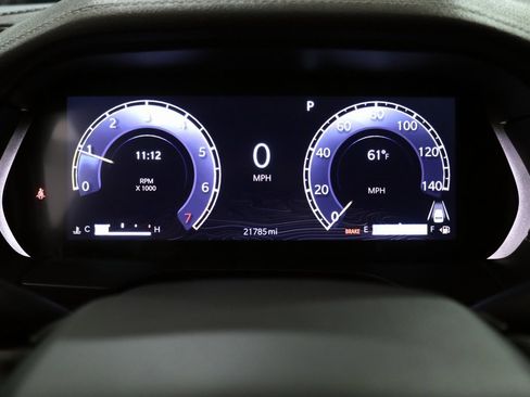 Used 2022 Jeep Grand Cherokee L Limited w/ Luxury Tech Group II image 17