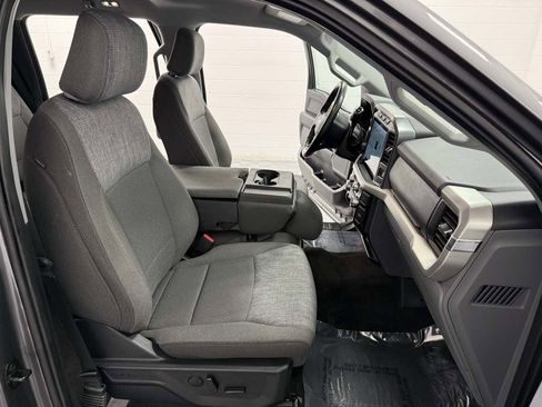 Used 2022 Ford F150 XLT w/ Equipment Group 302A High image 15