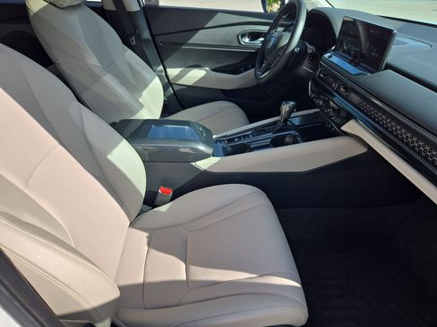 Used 2024 Honda Accord EX-L image 31