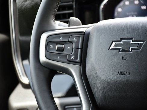 Used 2024 Chevrolet Silverado 1500 LT Trail Boss w/ Convenience Package II AWD/4WD image 30