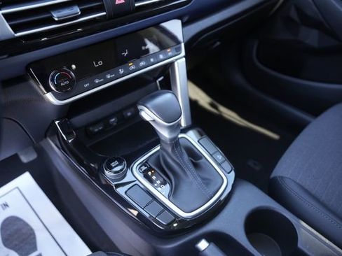 Used 2022 Kia Seltos S image 27