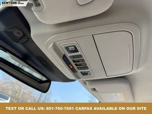 Used 2025 Ford Explorer Platinum w/ Ultimate Package image 31