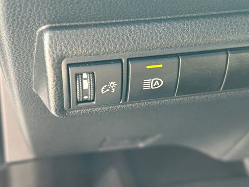 Used 2024 Toyota Corolla SE image 23