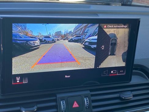 Used 2024 Audi Q5 e Premium Plus image 17