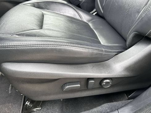 Used 2020 Subaru Forester Limited AWD/4WD image 11