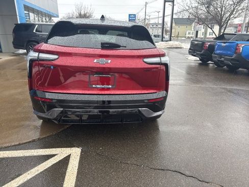 Used 2025 Chevrolet Blazer EV SS w/ Performance Package image 7