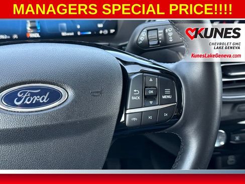 Used 2024 Ford Escape Platinum AWD/4WD image 42