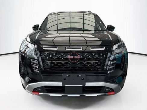New 2026 Nissan Pathfinder Rock Creek w/ Rock Creek Premium Package AWD/4WD image 2