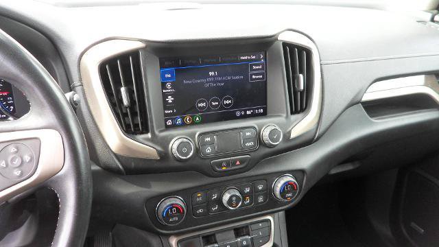 Used 2022 GMC Terrain Denali w/ Denali Premium Package AWD/4WD image 28