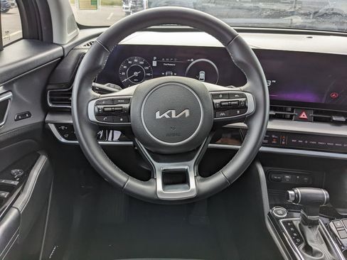 Used 2023 Kia Sportage SX image 14