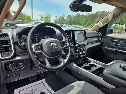 Used 2019 RAM 1500 Big Horn AWD/4WD image 16