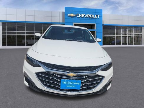 Used 2024 Chevrolet Malibu LT FWD image 8