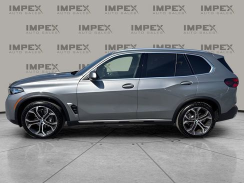 Used 2026 BMW X5 xDrive40i AWD/4WD image 2