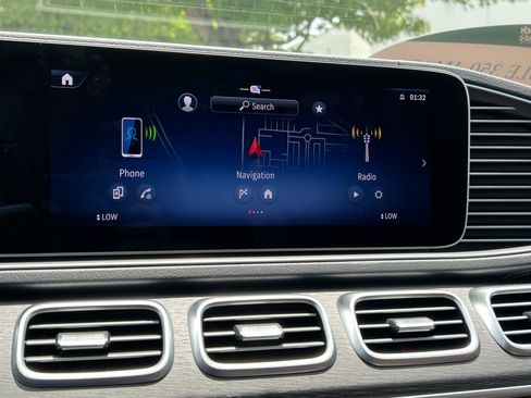 Certified 2024 Mercedes-Benz GLE 350 4MATIC image 23