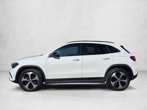 Used 2026 Mercedes-Benz GLA 250 image 8