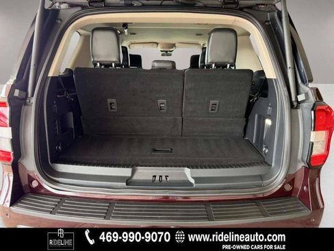 Used 2023 Ford Expedition XLT AWD/4WD image 25