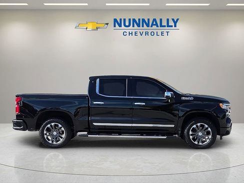 Certified 2024 Chevrolet Silverado 1500 High Country w/ Technology Package image 6