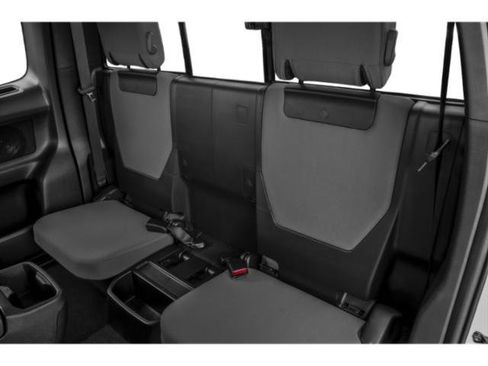 Used 2021 Toyota Tacoma SR image 13