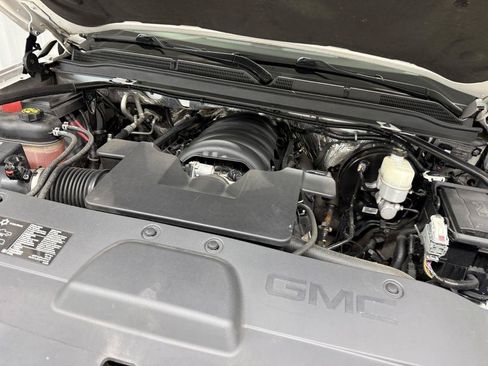 Used 2016 GMC Yukon XL Denali w/ Open Road Package AWD/4WD image 50