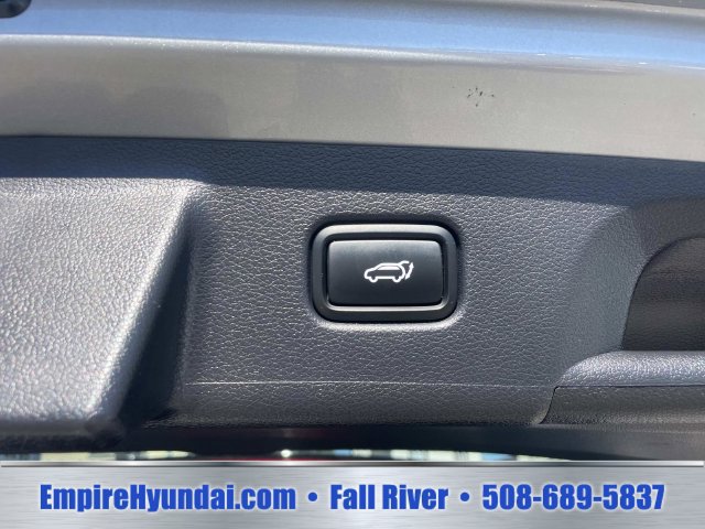 Used 2024 Hyundai Palisade SEL w/ Premium Package AWD/4WD image 7