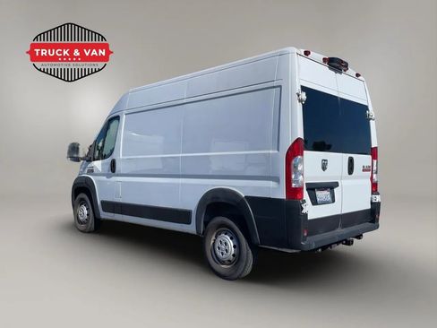 Used 2020 RAM ProMaster 1500 w/ Interior Convenience Group FWD image 4