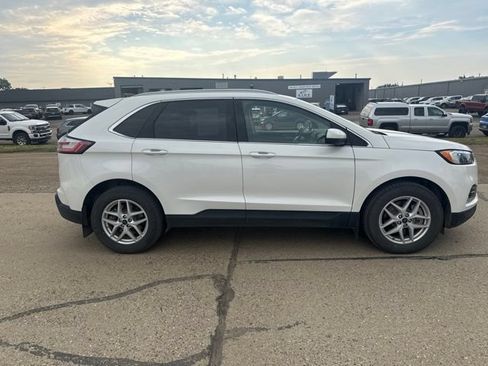 Used 2022 Ford Edge SEL w/ Convenience Package AWD/4WD image 8