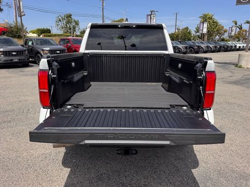Used 2025 Toyota Tacoma SR5 image 13