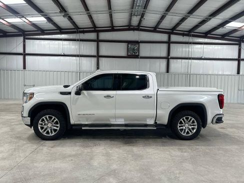 Used 2020 GMC Sierra 1500 SLT w/ SLT Premium Package RWD image 2