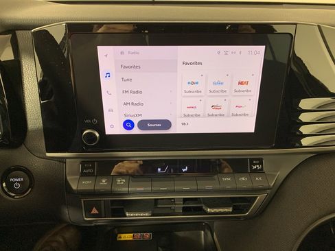 Used 2025 Toyota Camry LE image 23