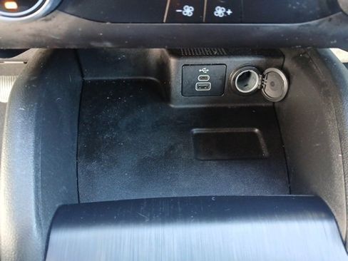 Used 2025 Ford Escape ST-Line image 35