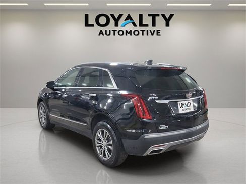 Used 2022 Cadillac XT5 Premium Luxury w/ Technology Package image 3