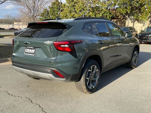 New 2026 Chevrolet Trax LT w/ LT Convenience Package image 8