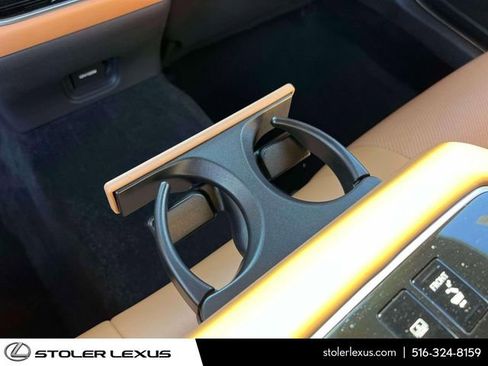 Used 2022 Lexus LS 500 AWD w/ Accessory Package (Z2) image 16