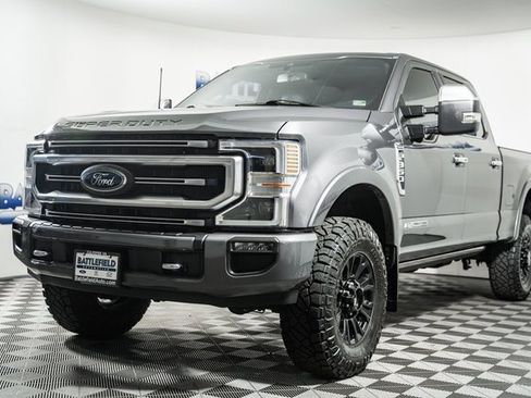 Used 2022 Ford F350 Platinum w/ Tremor Off-Road Package image 3