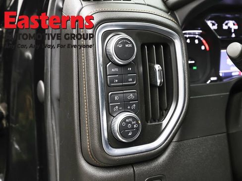 Used 2021 GMC Sierra 1500 AT4 w/ AT4 Preferred Package AWD/4WD image 21