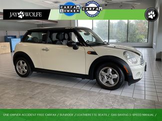 Used 2009 MINI Cooper Hardtop image 1