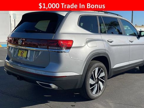 New 2026 Volkswagen Atlas SE FWD image 7