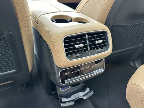 New 2026 Mercedes-Benz GLS 450 4MATIC image 27