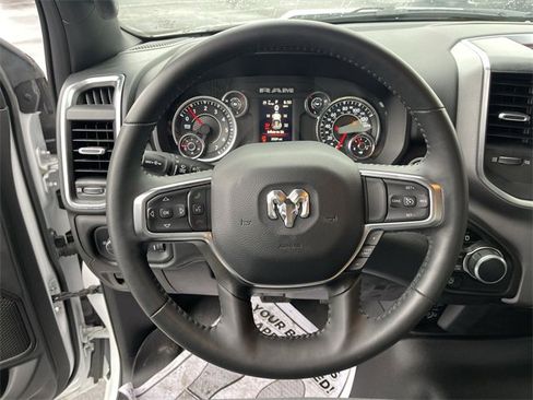 Used 2024 RAM 1500 Big Horn image 14