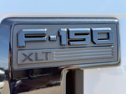 Used 2025 Ford F150 XLT w/ Equipment Group 302A MID AWD/4WD image 18