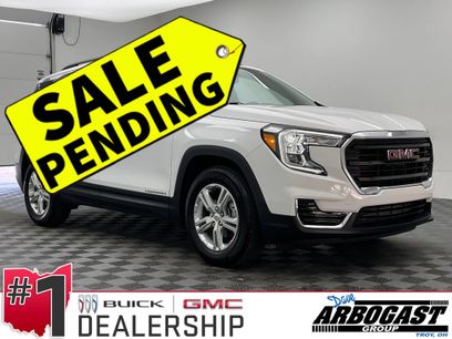 Used 2024 GMC Terrain SLE w/ Driver Convenience Package