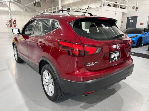Used 2019 Nissan Rogue Sport SV AWD/4WD image 5