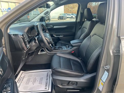 New 2025 Ford Ranger Lariat w/ Convenience Package image 14