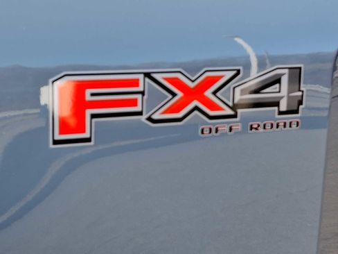 Used 2023 Ford F350 Lariat w/ Lariat Ultimate Package image 34