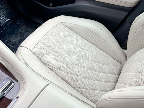 Used 2023 Mercedes-Benz GLS 63 AMG 4MATIC image 36