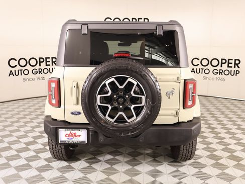 Used 2025 Ford Bronco Outer Banks AWD/4WD image 22