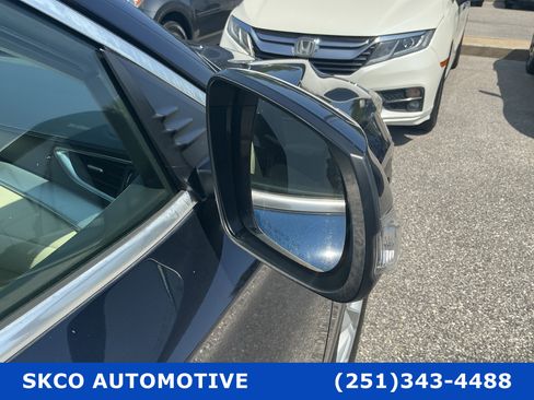 Used 2019 INFINITI QX50 Luxe w/ Cargo Package FWD image 10